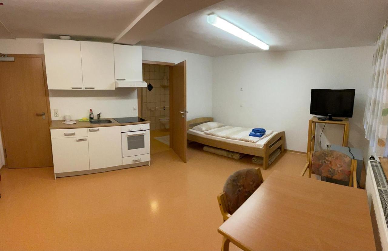 Personalwohnheim Altenpflege Foditsch Sankt Johann  Buitenkant foto